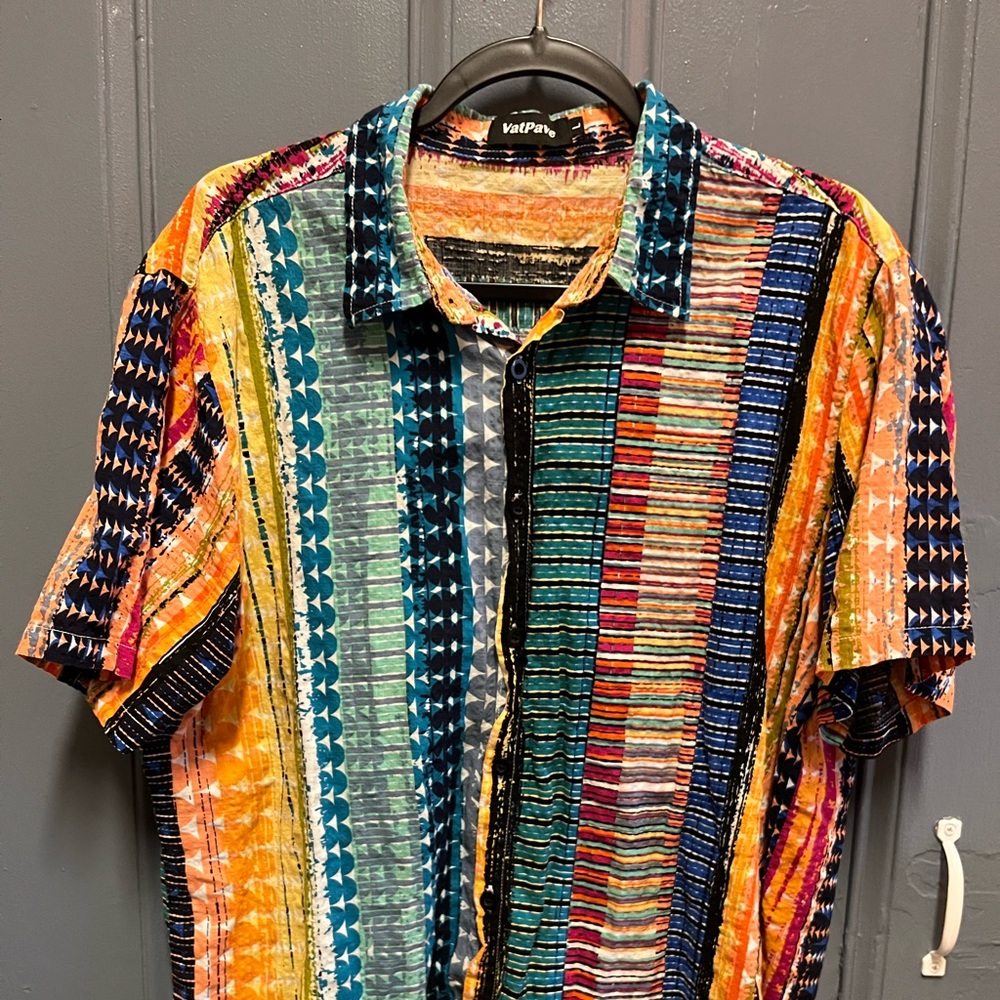 Colorful Men’s button up